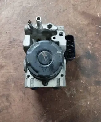 Lexus IS 200-300 ABS Pump 4454053020 1338005500