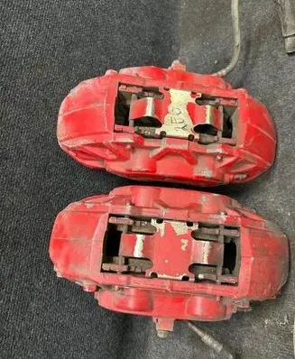 Ford Mustang VI Front brake caliper 