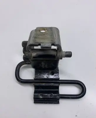 Audi A8 S8 D3 4E Rear door lower hinge 4E0833412 4E0833412C