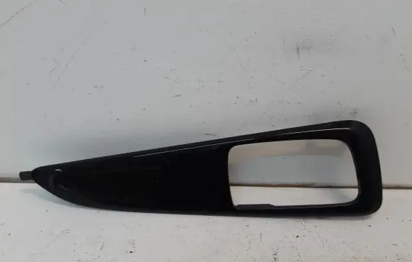 Mitsubishi Eclipse Cross Other rear door trim element 7222b457zz