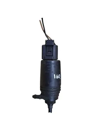 BMW 3 E90 E91 Windscreen/windshield washer pump 8377612