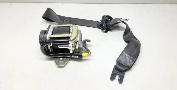 Volvo V60 Front seatbelt P39818843 39818843