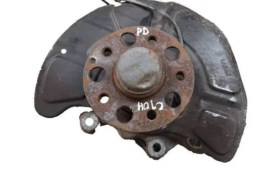 Mercedes-Benz E W212 Front wheel hub 2123304400 220732055 A2124201244
