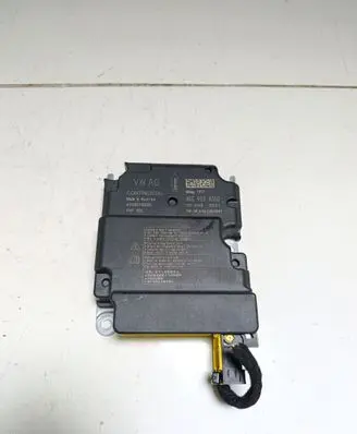 Audi e-tron Airbag control unit/module 4KE959655D A3C02790500