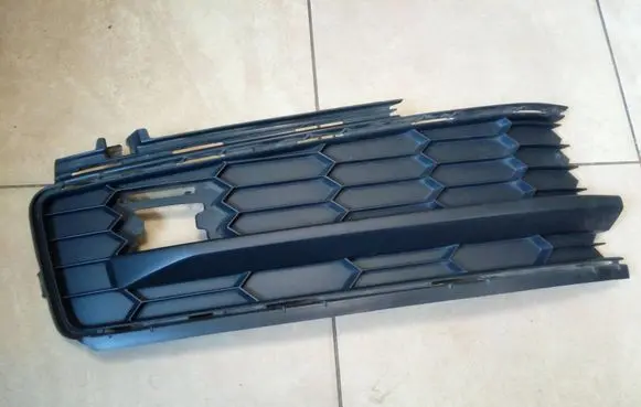 Skoda Kodiaq Front bumper lower grill 565807367 NE68834
