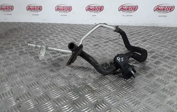 Audi Q5 SQ5 Engine coolant pipe/hose 8R0819377D