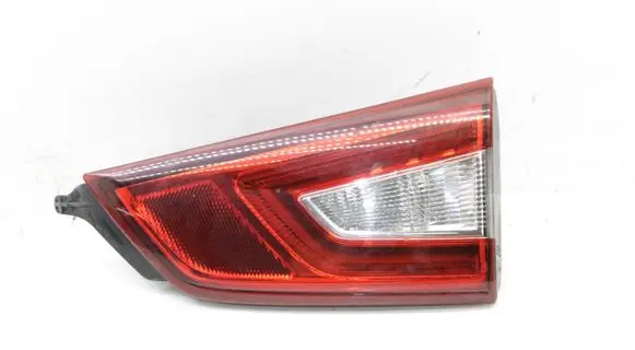 Nissan Qashqai Tailgate rear/tail lights