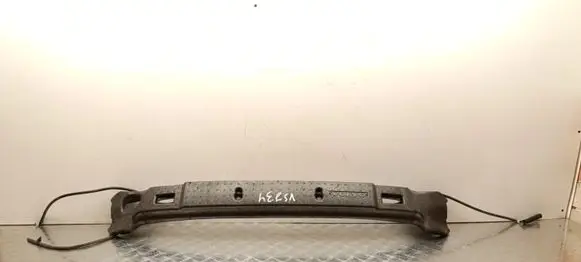 Volvo XC40 Front bumper foam support bar 31449345
