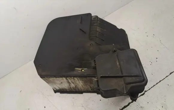 Volkswagen Transporter - Caravelle T5 Fuse box cover 7E0907296