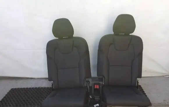 Volvo XC90 Third row seats 