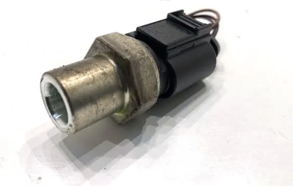 Audi A7 S7 4G Air conditioning (A/C) pressure sensor 4H0959126A