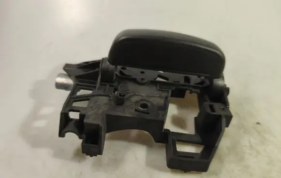 Front door interior handle