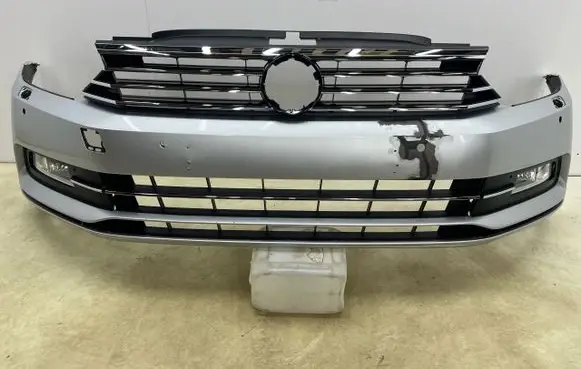 Volkswagen PASSAT B8 Front bumper 3G0807221