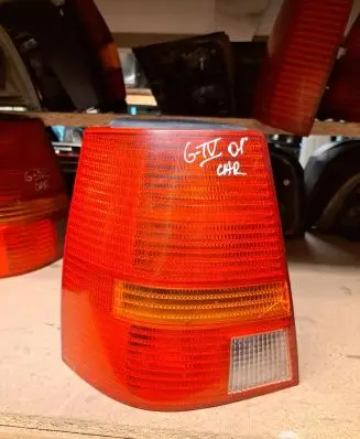 Volkswagen Golf IV Rear/tail lights 1J9945095F 1J9945095 28439003
