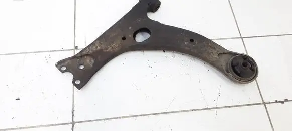 Toyota Corolla E120 E130 Front lower control arm/wishbone