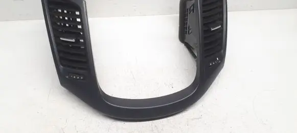 Chevrolet Orlando Dash center air vent grill 96876284 96876283