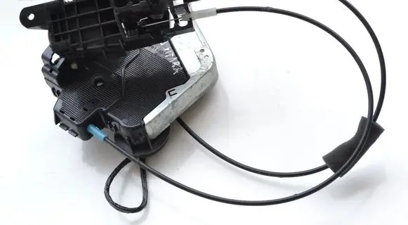 Suzuki Grand Vitara II Rear door lock 1K2602