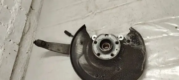 Volvo XC90 Front wheel hub 31451448
