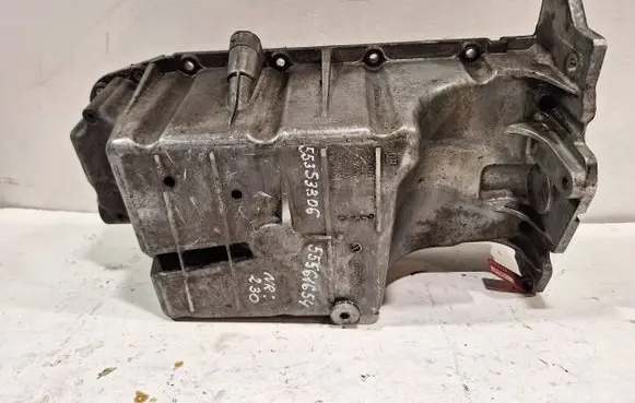 Opel Astra J Oil sump 55561654