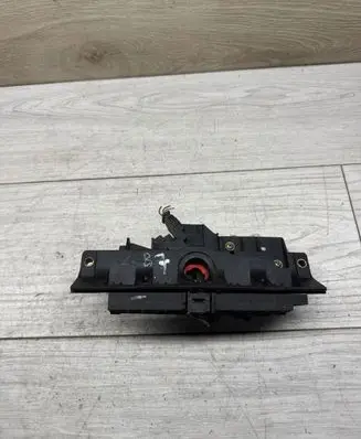 Audi A6 S6 C5 4B Tailgate/trunk/boot exterior handle 4B0827565H 8D9827566C