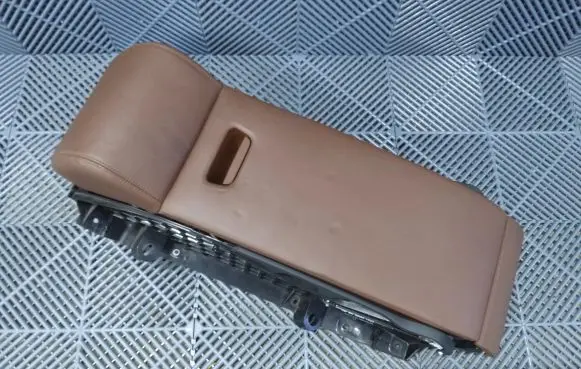 Audi A8 S8 D4 4H Rear seat armrest 4H0885075LBJ6 4H0885076M 4H0885076ABBJ6