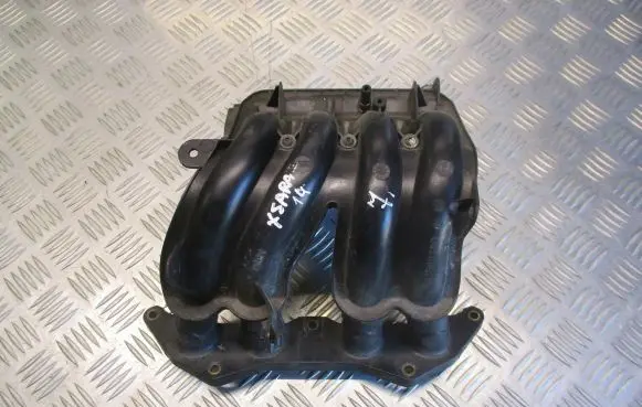 Citroen Xsara Intake manifold