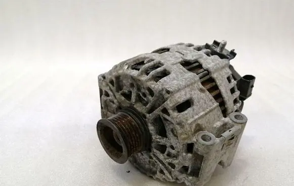 Mercedes-Benz CL C215 Generator/alternator A0121548902