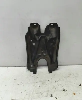 Volkswagen Touran II Engine mount bracket 5TA805567