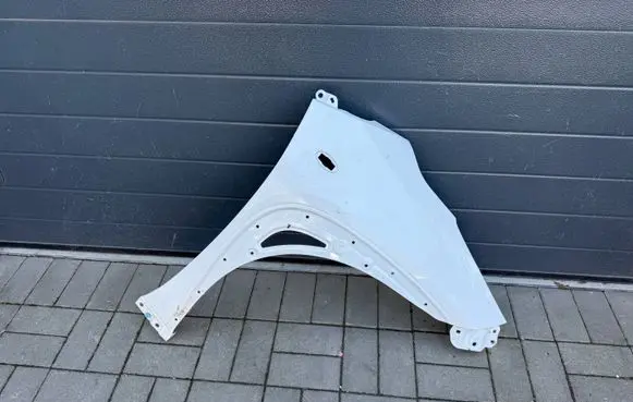 Toyota Aygo X Fender CZESCICARSPL004