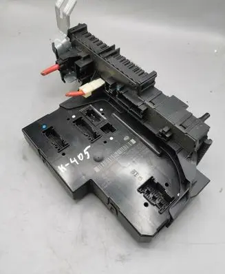 Mercedes-Benz E W212 SAM control unit 5DK00962049 2129004901 2129015001