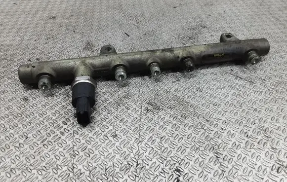 Renault Laguna II Fuel main line pipe 0445214015 0281002405