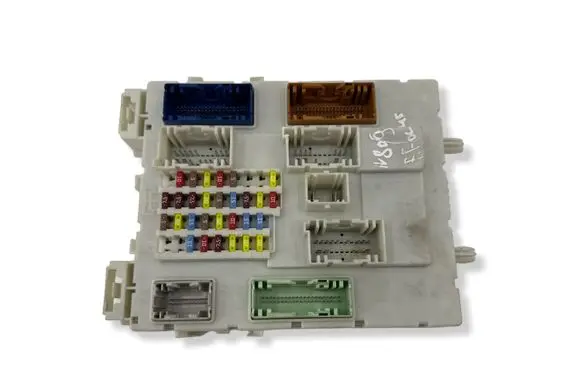 Ford Focus Central body control module F1FT14A073EF