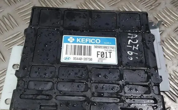 Hyundai Trajet Gearbox control unit/module 9544039730 95440-39730