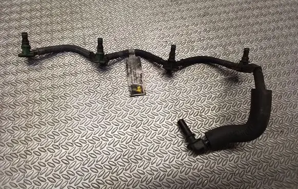 Volkswagen Transporter - Caravelle T5 Fuel return line/hose 