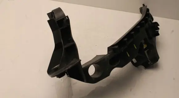 Audi A4 S4 B8 8K Headlight/headlamp mounting bracket 8K0805607L