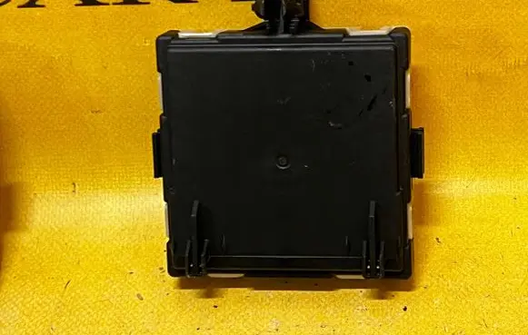 Mercedes-Benz E AMG W213 Door control unit/module A1679009011