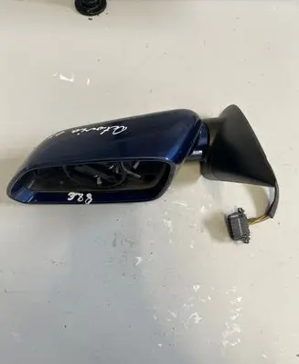Skoda Octavia Mk2 (1Z) Manual wing mirror 