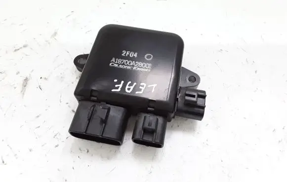 Nissan Leaf I (ZE0) Other control units/modules A18700A28001 2F04