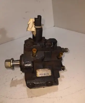 Peugeot 807 Fuel injection high pressure pump 0445010021 B3226
