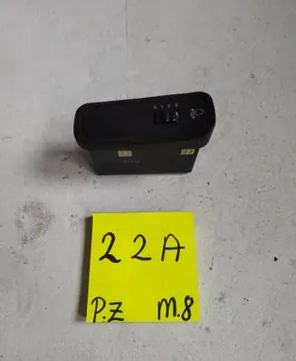 Daewoo Nubira Headlight level height control switch 8F01A