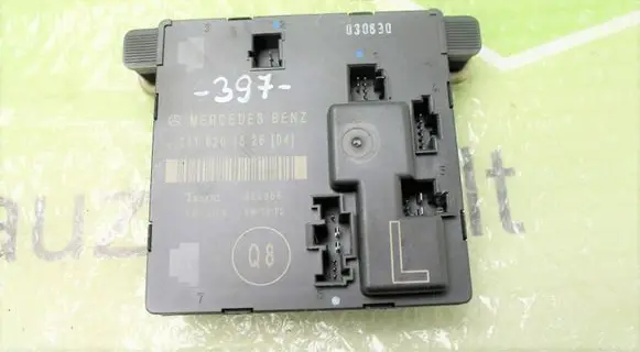 Mercedes-Benz E W211 Door control unit/module A2118201526 2118201526