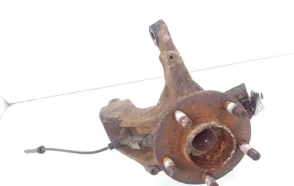 Ford Focus Front wheel hub spindle knuckle 3M5113K171