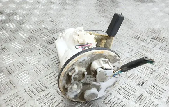 Toyota Corolla Verso E121 In-tank fuel pump 770200F020