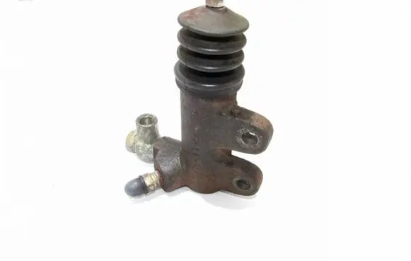 Mitsubishi Carisma Clutch master cylinder