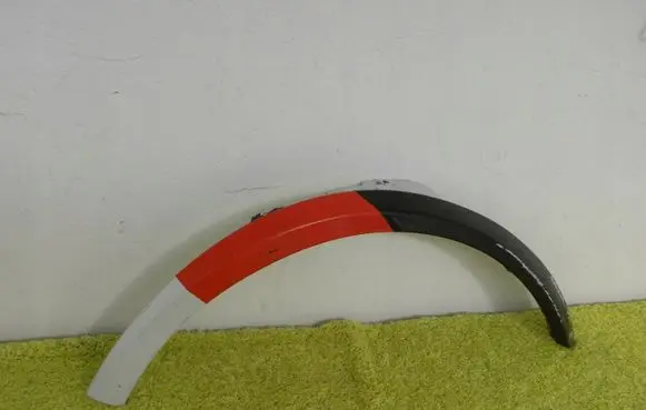 Porsche Carrera GT Front arch trim 9915034028A