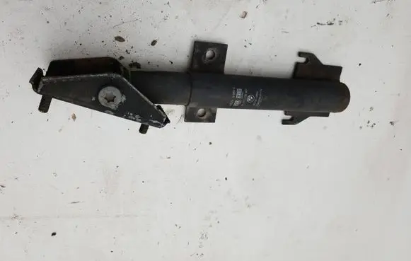 BMW 5 E34 Front bumper mounting bracket 8126601 F012463800 51114126601