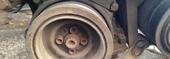 Skoda Roomster (5J) Crankshaft pulley