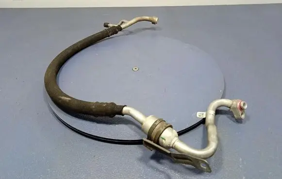 Ford Mondeo MK I Air conditioning (A/C) pipe/hose E1GH19N602BB