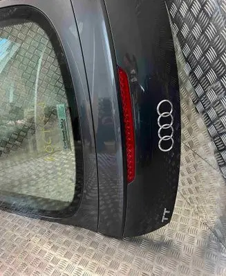 Audi TT TTS Mk2 Tailgate/trunk/boot lid 8J8827023