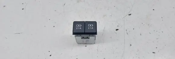 USB socket connector